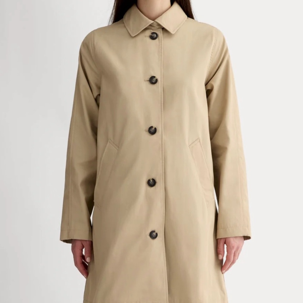 Everlane Classic Tan Trench Coat